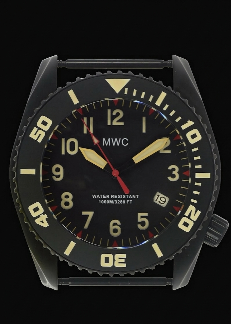 Reloj de buceo militar MWC "Depthmaster" resistente al agua 100atm / 3,280ft / 1000m en caja de titanio PVD con Luminova y válvula de helio (Automático)
