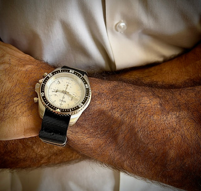 Cronografo Pilota Militare in Acciaio Inossidabile con Motivo NATO MWC con Vetro Zaffiro e Movimento Svizzero Ronda