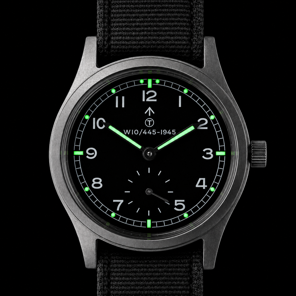 Montre militaire MWC des années 1940/1950 "Dirty Dozen" avec mouvement à remontage manuel suisse Sellita SW216 à 24 rubis et verre saphir bombé vintage dans son coffret d'époque