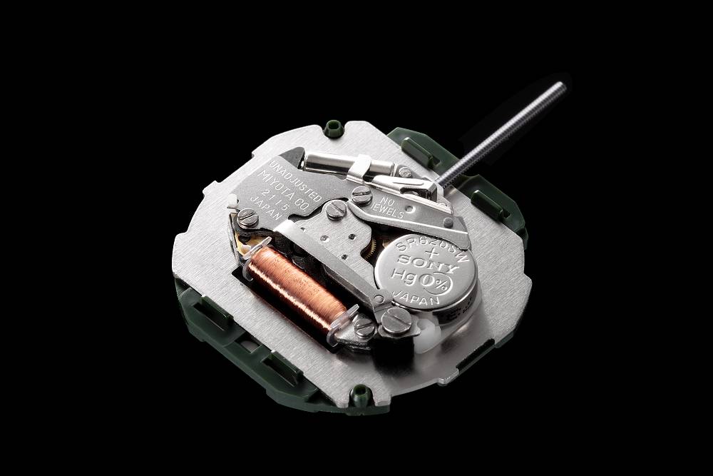 Montre militaire MWC G10 LM en acier inoxydable sans bracelet (fond de boîtier lisse gravable)