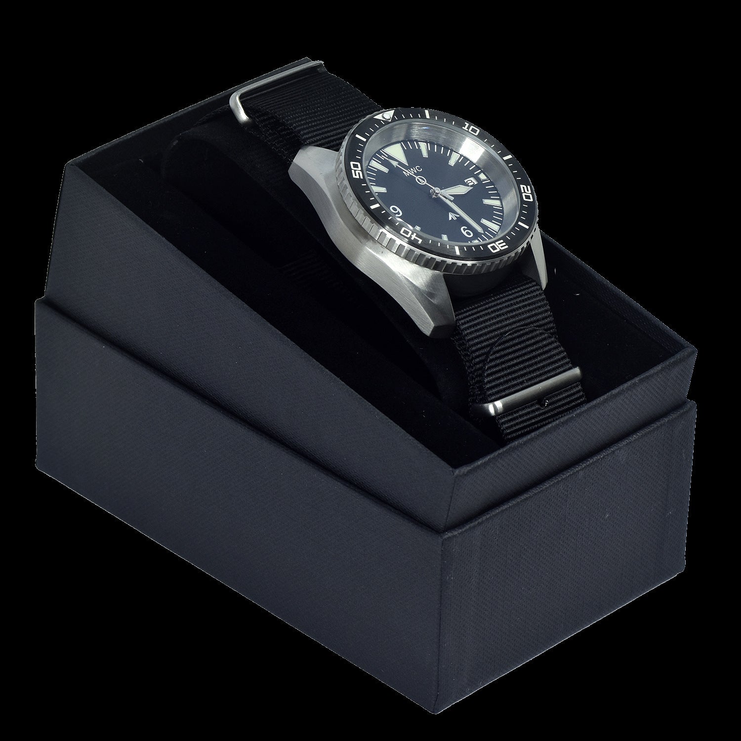 Reloj de buceo militar MWC de acero inoxidable (automático) con cristal de zafiro y bisel cerámico