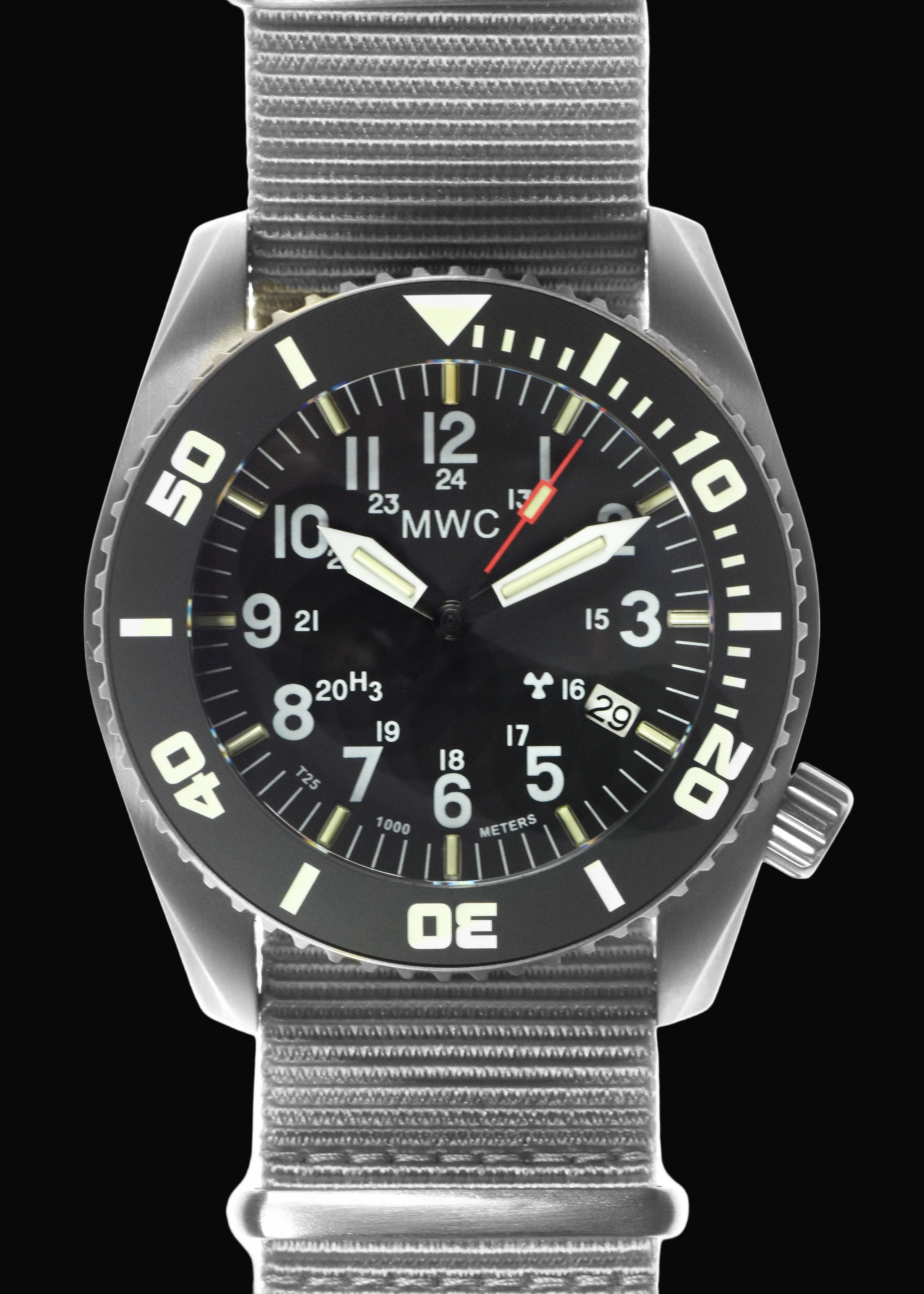MWC "Depthmaster" 100atm / 3.280ft / 1000m wasserdichte Militärtaucheruhr in PVD Titan-Gehäuse mit GTLS und Heliumventil (Automatik)