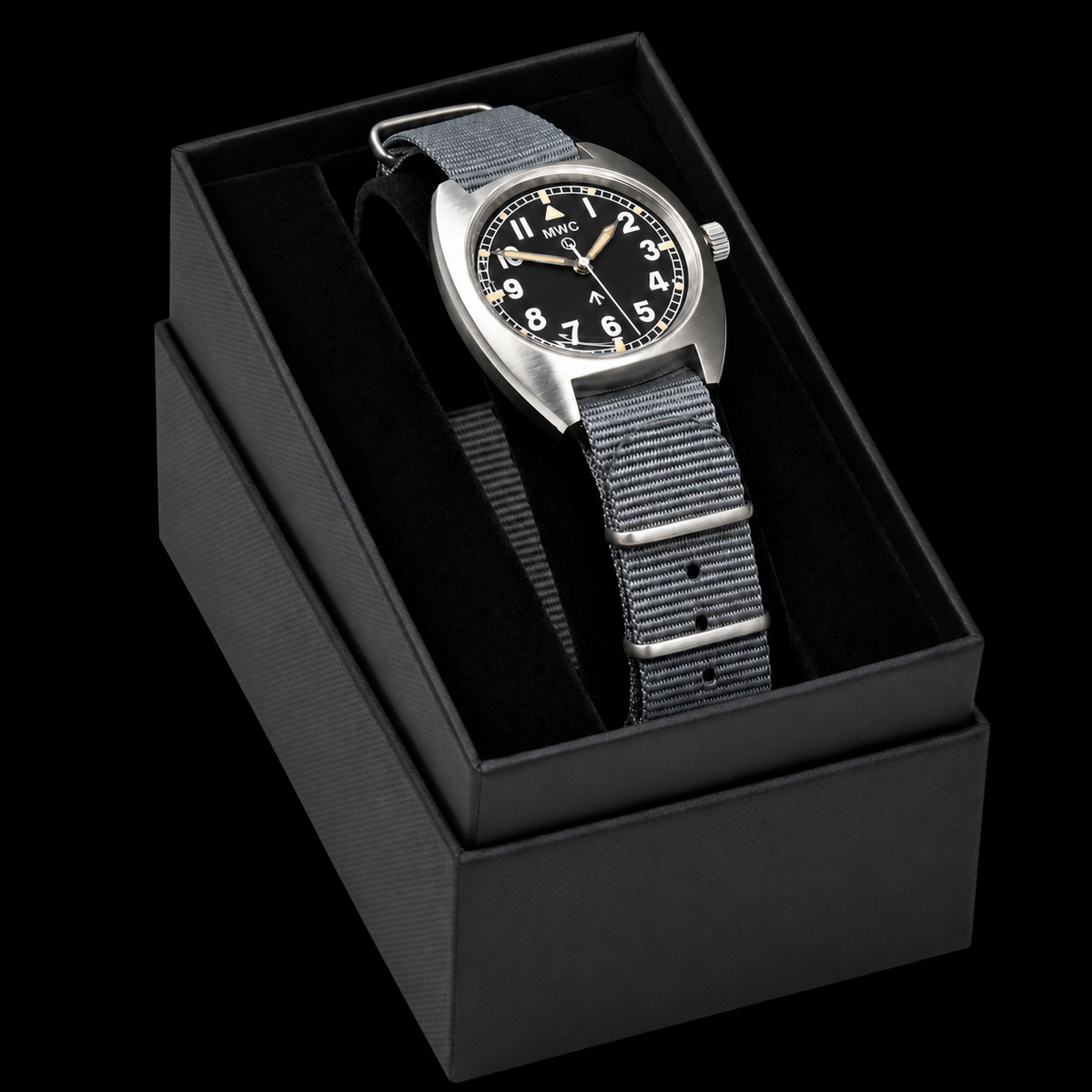 MWC W10 1970er Muster 24 Rubin Handaufzug Militär-Uhr