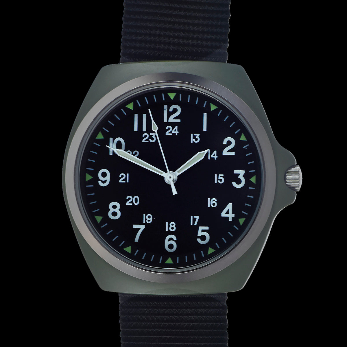 Replica MIL-W-46374C 1980s U.S pattern Military Watch in Olive Drab on