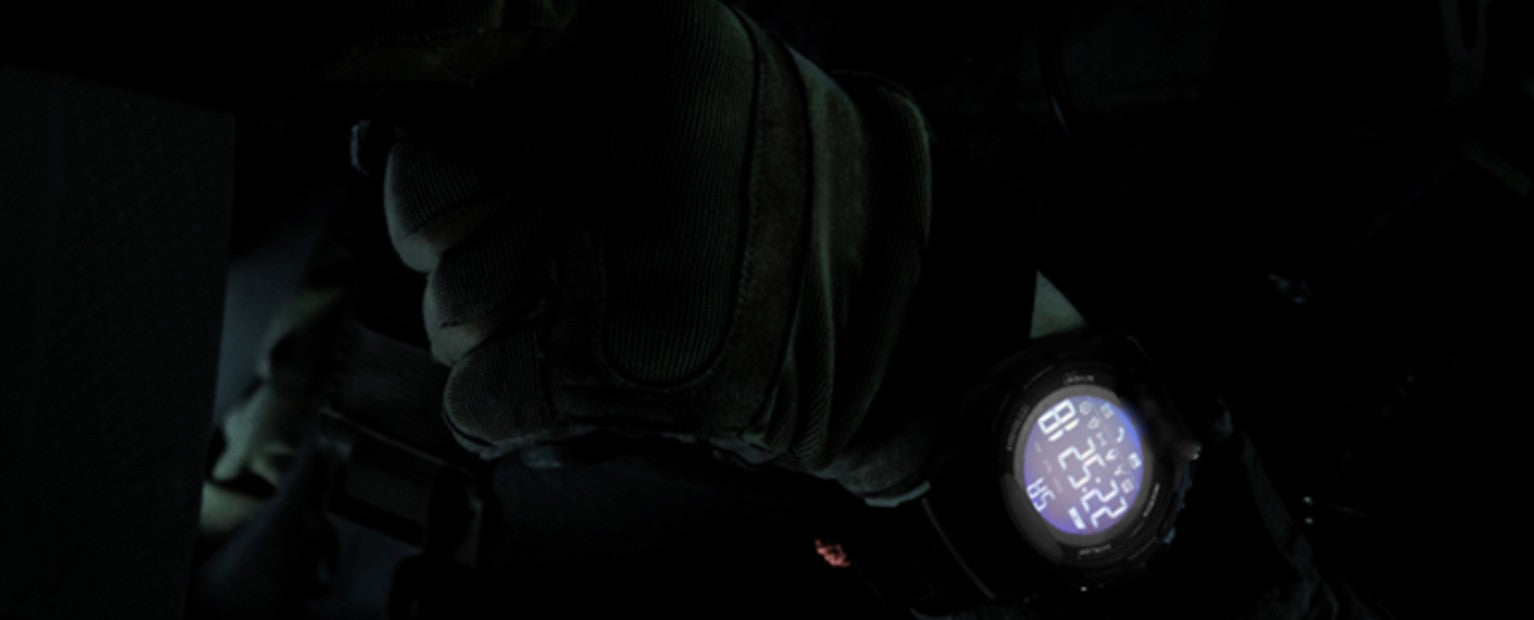 MWC Digital Multifunktions Militär Smartwatch mit Bluetooth, Schrittzähler, 100m (330ft) Wasserdichtigkeit, Fernkamera und Android / iOS Kompatibilität - Kleine Menge zum Räumen